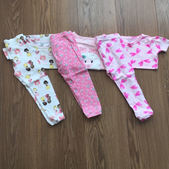 Carters toddler size 2T pajama set for girls