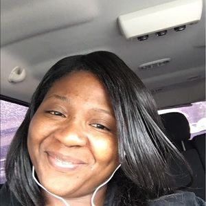 Meet your Posher, April