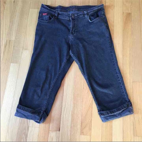 size 38 in women's jeans