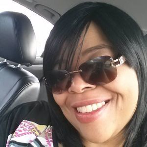 Meet your Posher, Leslie