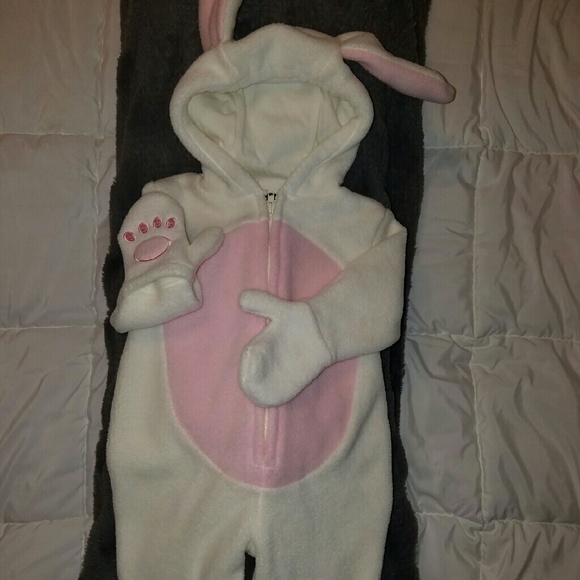 Bunny costume