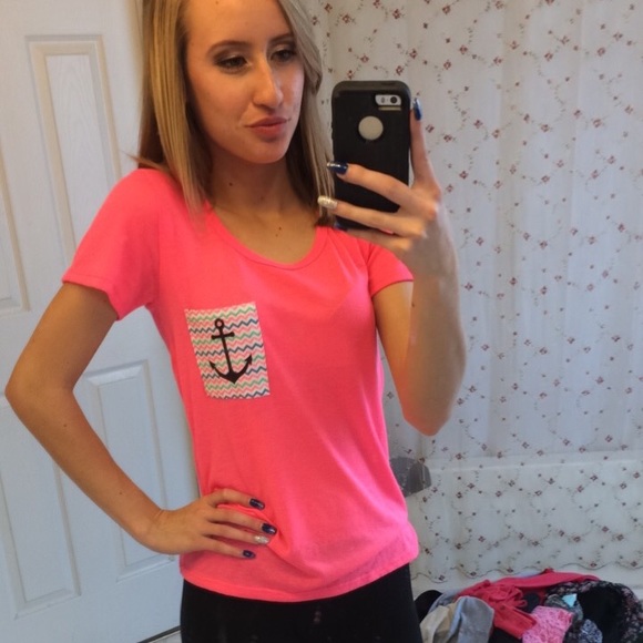 Pink t-shirt