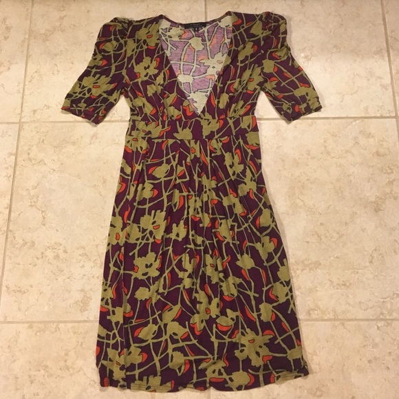 T-bags Small v-neck knee length printed dress