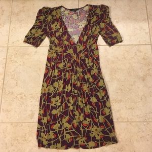 T-bags Small v-neck knee length printed dress