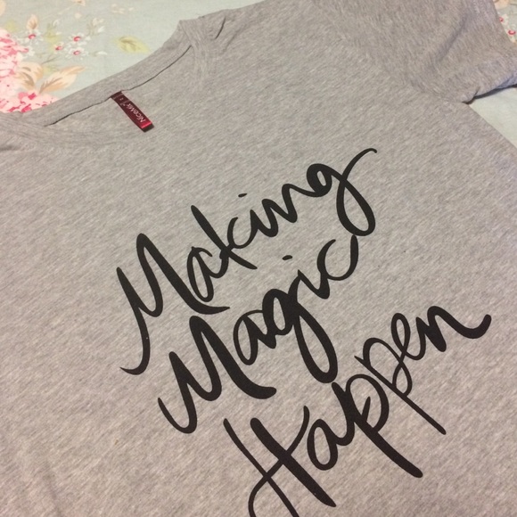 MAKING MAGIC HAPPEN WOMENS TSHIRT ONE DAY SALE ✔️ - Picture 2 of 4