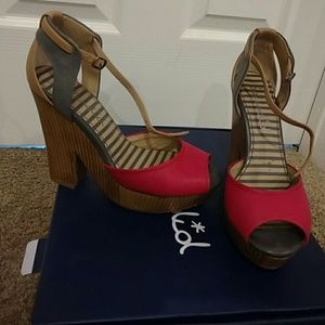 Splendid "Davenport" wedge sandal