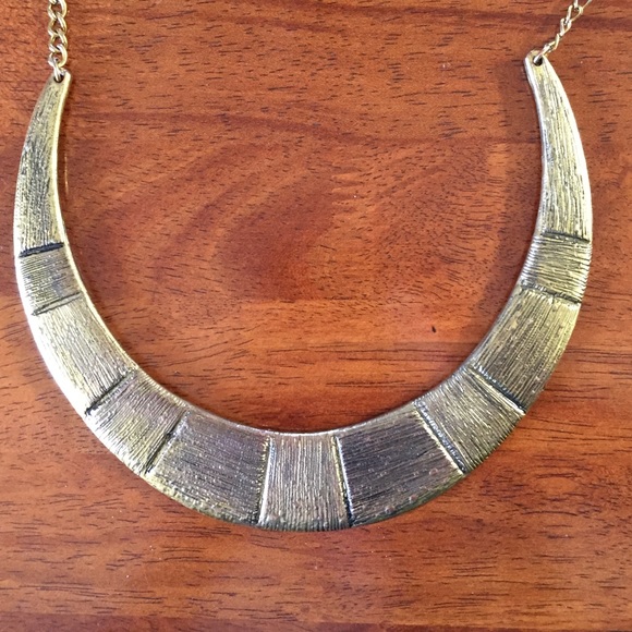 Gold Statement Necklace - Picture 2 of 3