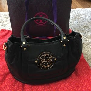 Amanda Hobo Black Purse