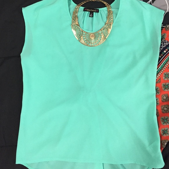 Adorable Mint Blouse (juniors) size M - Picture 2 of 4