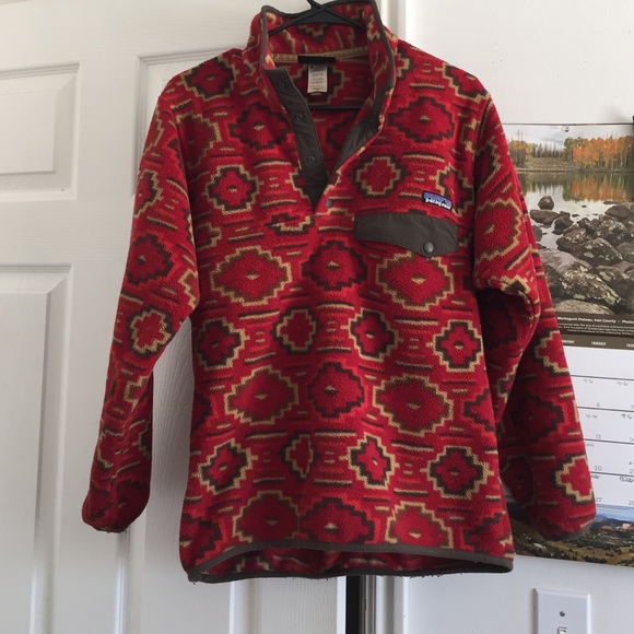 Tribal Patagonia pullover
