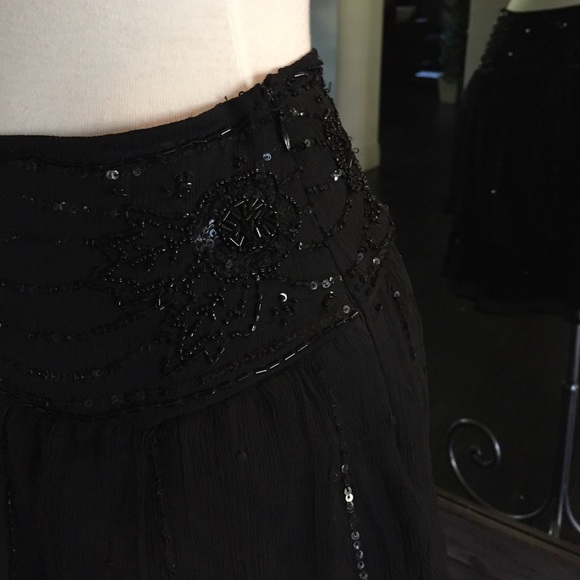 Black sequence skirt FOR JOSEPH size 2 - Picture 2 of 4