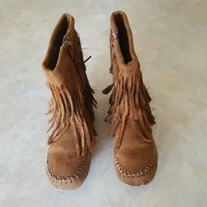 Toddler Girl Fringe Boots Size 9