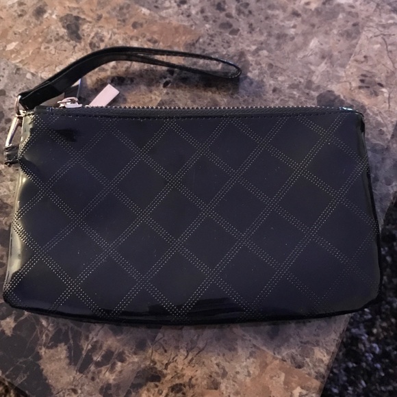 Black wristlet