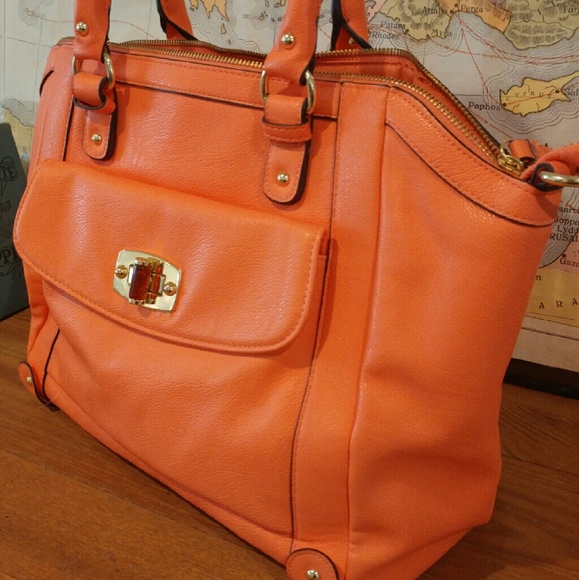 Handbag
