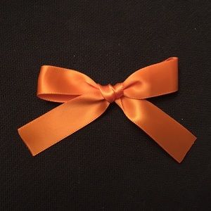 Orange knot bow