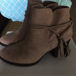 Charlotte Russe Taupe Booties!!! Like New !