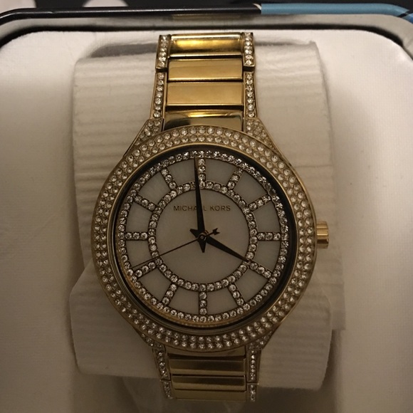 NEW MK WATCH IN BOX WITH TAGS