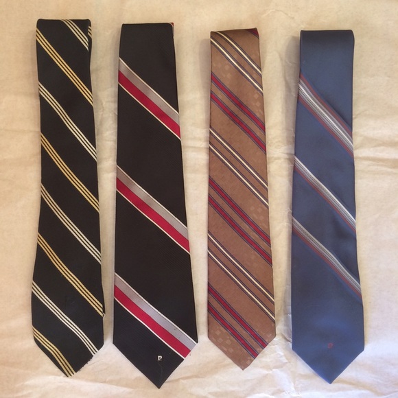 Lot of 4 Pierre Cardin Ties- special collection!