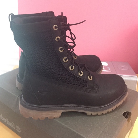 Black woven Timberlands