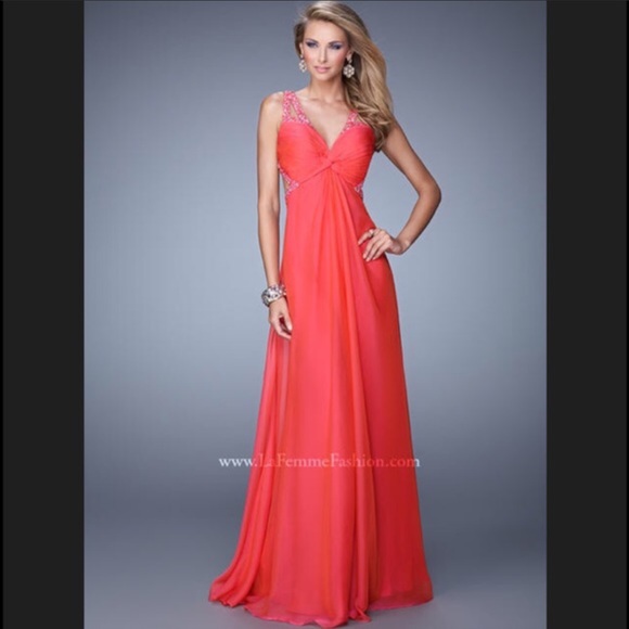 La Femme Evening Gown - Picture 2 of 5