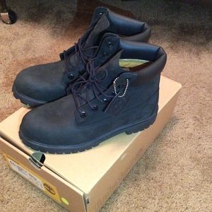Black Timberland 6" Waterproof Boots