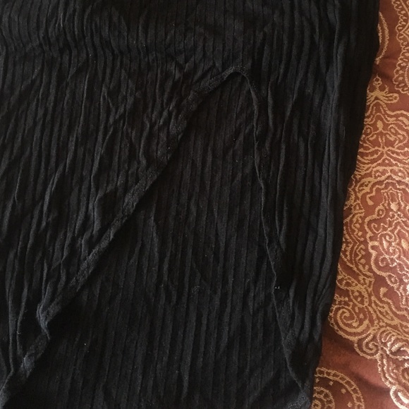 Black dress - Picture 2 of 3