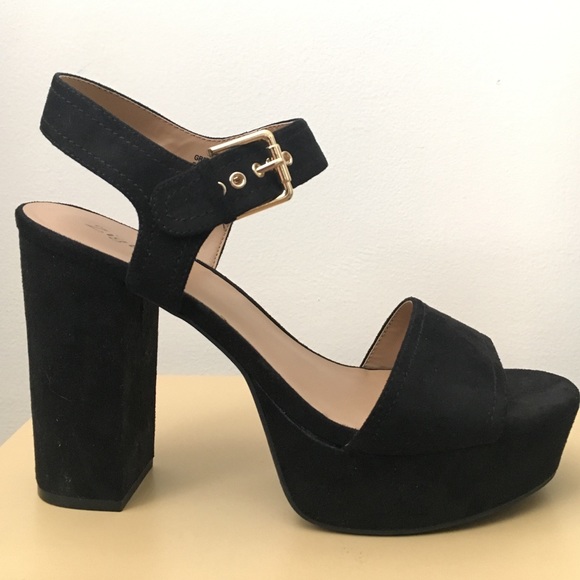 Black Platform Pumps NWT - Picture 2 of 4