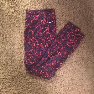 Nike dri fit leggings