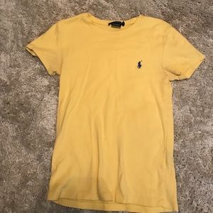 Pastel yellow tee
