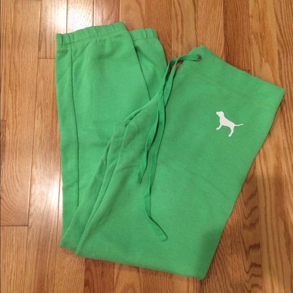 PINK Victoria's Secret Pants - VICTORIAS SECRET PINK size small sweatpants!