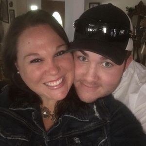 Meet your Posher, Clarissa