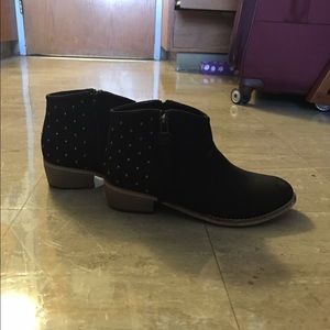 Aeropostale booties