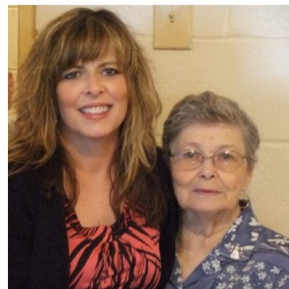 Meet your Posher, Pamela.