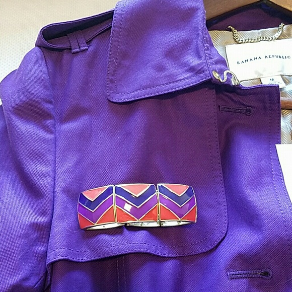 ⭐️ NWOT Banana Republic Bracelet - Picture 2 of 3