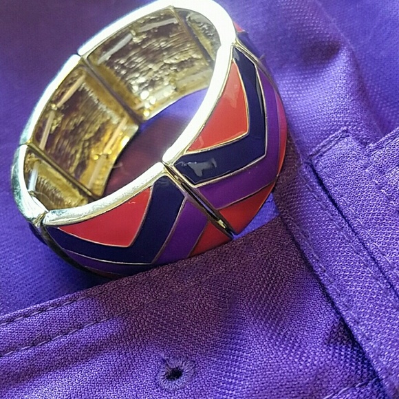 ⭐️ NWOT Banana Republic Bracelet - Picture 3 of 3