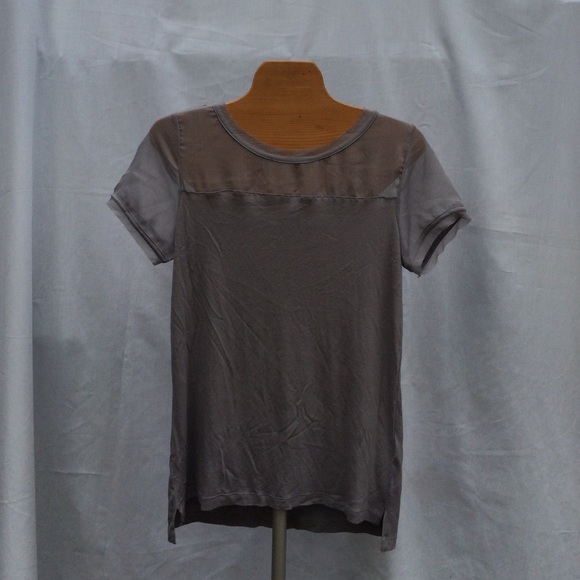Gray loose fitting t-shirt