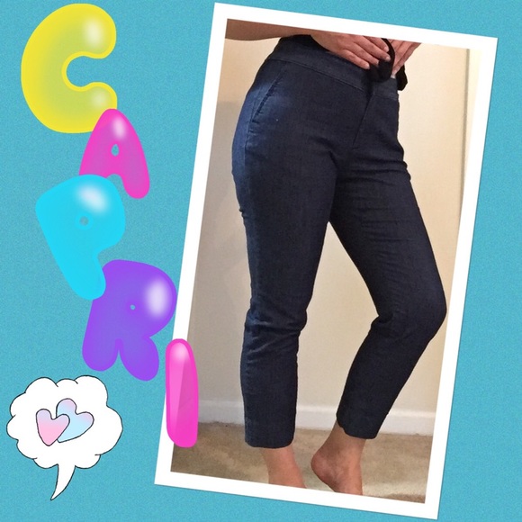 High waisted Capri jeans 😎