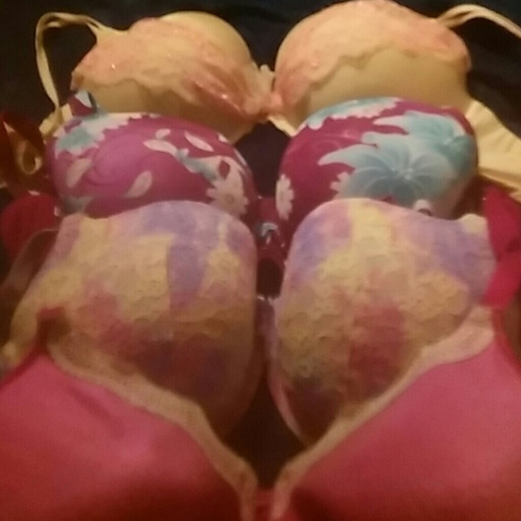 Lot of 4 38dd bras