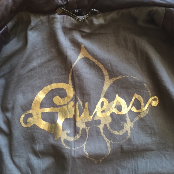 GUESS Genuine leather jacket MOVING SALE - Picture 3 of 4