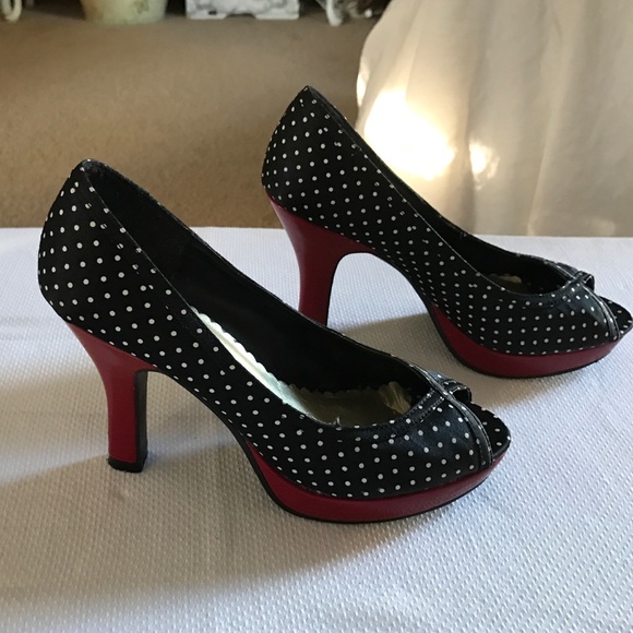 Madden Girl Platform Peeptoe Pump