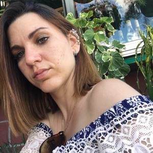 Meet your Posher, Danay