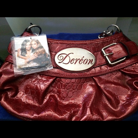 Purse,never used