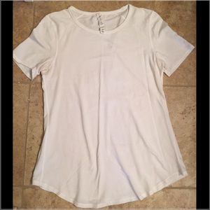 Lulu Lemon 🍋🍋 fitted dry fit top