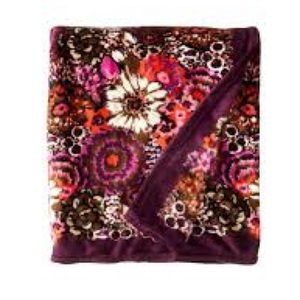 Vera Bradley throw blanket