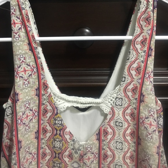 Printed romper! - Picture 2 of 4