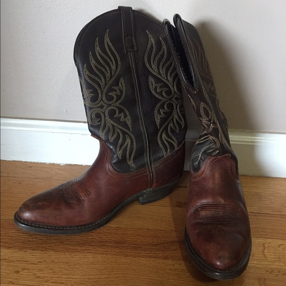 Brown cowboy boots (Laredo)