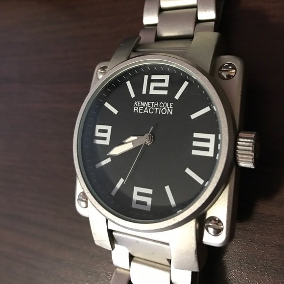 Kenneth Cole Reaction Watch - Picture 3 of 3