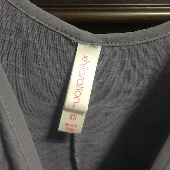 Lacy layered tank top - Picture 3 of 3