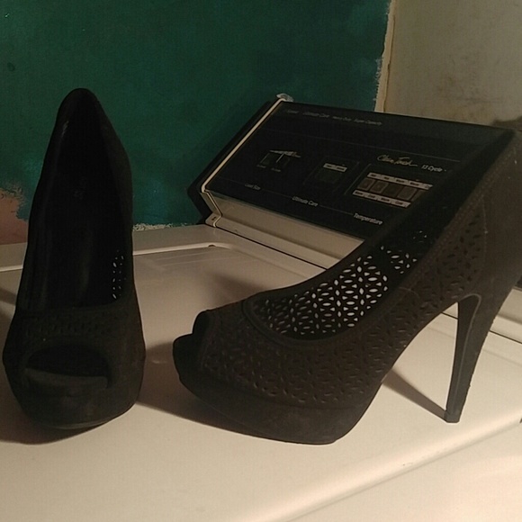 Apt .9 heels