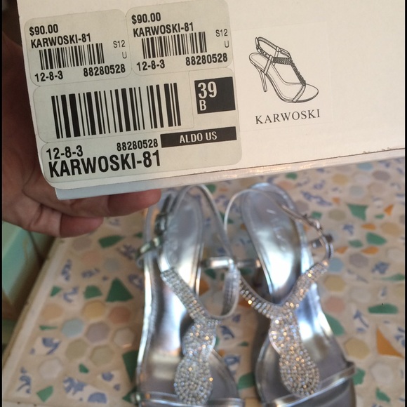 Aldo Silver Karwoski Heels sz 39/9 - Picture 4 of 4